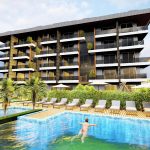 Строящийся элитный комплекс с различными планировками квартир в районе Оба