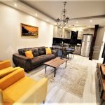 Квартира 1+1 с мебелью и техникой в районе Томюк, Мерсин