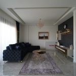 Дуплекс 2+1 с мебелью и техникой в центре Аланьи