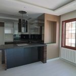 Просторная квартира без мебели в районе Мезитли