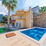 Меблированная вила 4+1 в районе Каргыджак