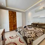 photo_5244578569827499852_y