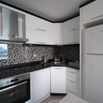 Апартаменты в аренду с видом на море в районе Махмутлар